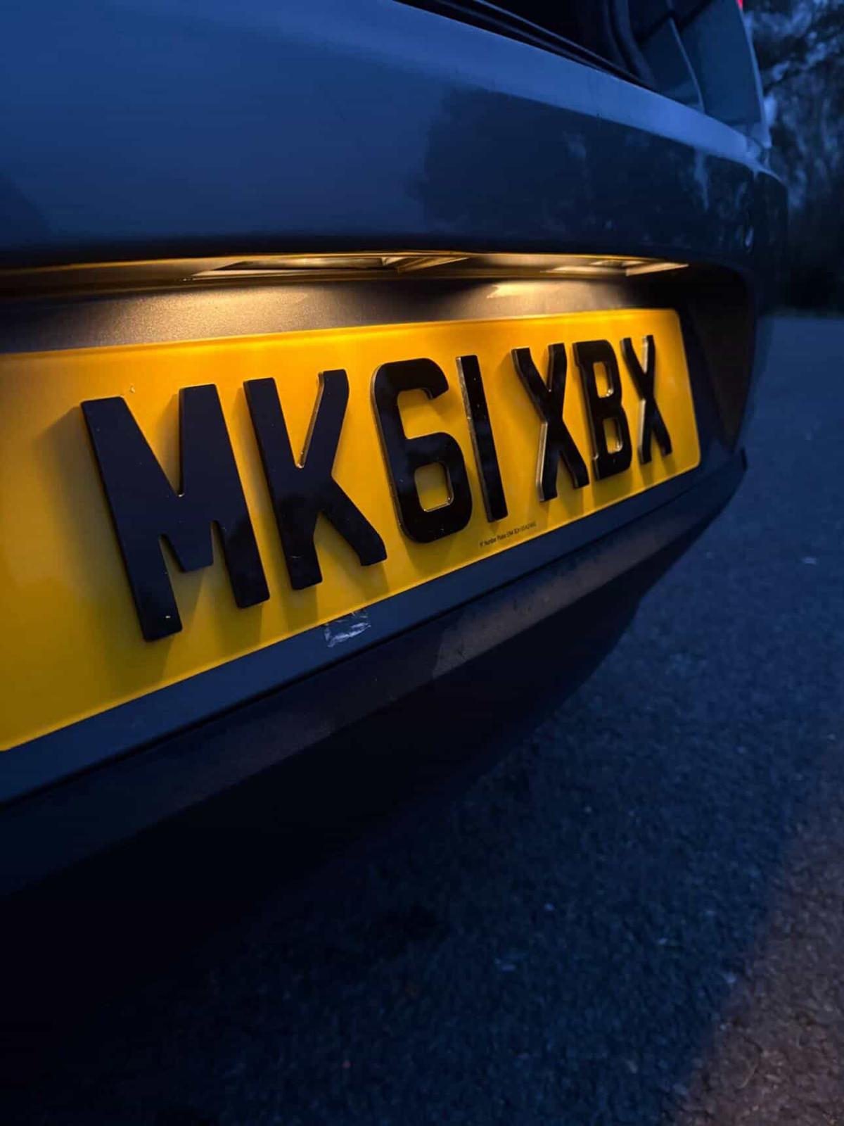 4D plate fitted, close detail