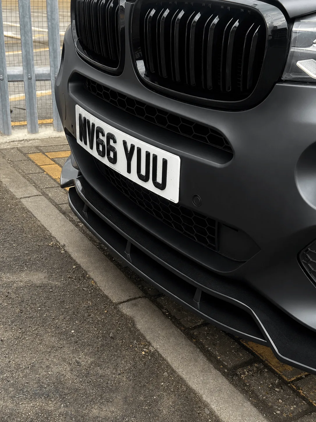 4D retro plate fitted, rear view